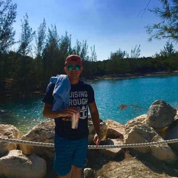 Meet your Posher, Josh - Picture 1 of 1