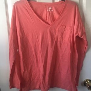 Old Navy pocket tee!