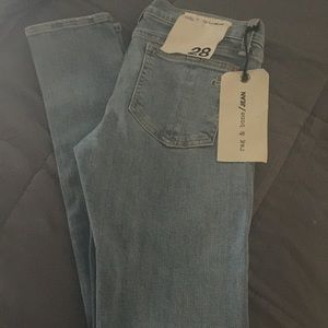 (SOLD)Rag&Bone Jeans Size 28 Skinny