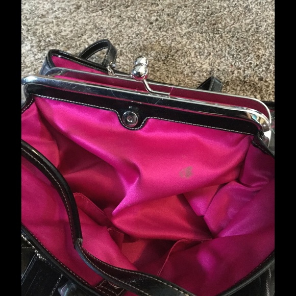 Sold!! Coach Plaid Handbag & matching wallet - Picture 3 of 4