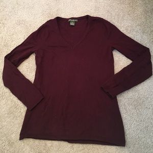 Eddie Bauer Maroon / Burgundy v neck sweater
