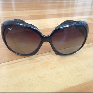 Ray-Ban Jackie Ohh II Sunglasses