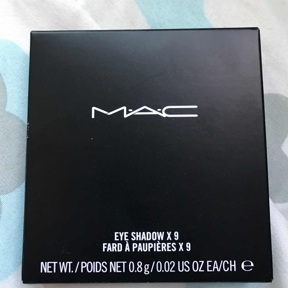 MAC Navy Times Nine Eye Shadow