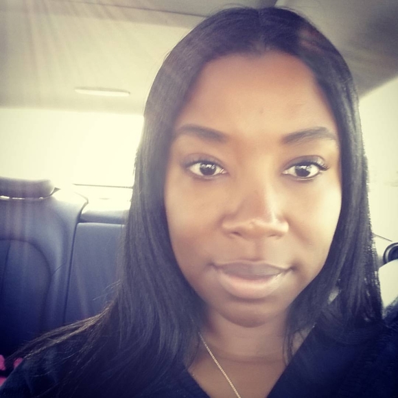 Meet your Posher, Tamara - Picture 1 of 1