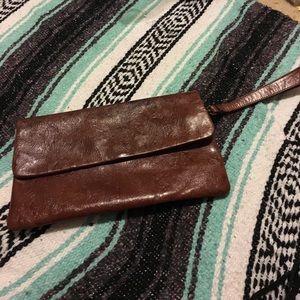 Hobo international wristlet/clutch w/ small stain