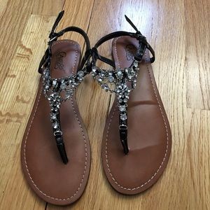 Black Thong Sandals, size 8
