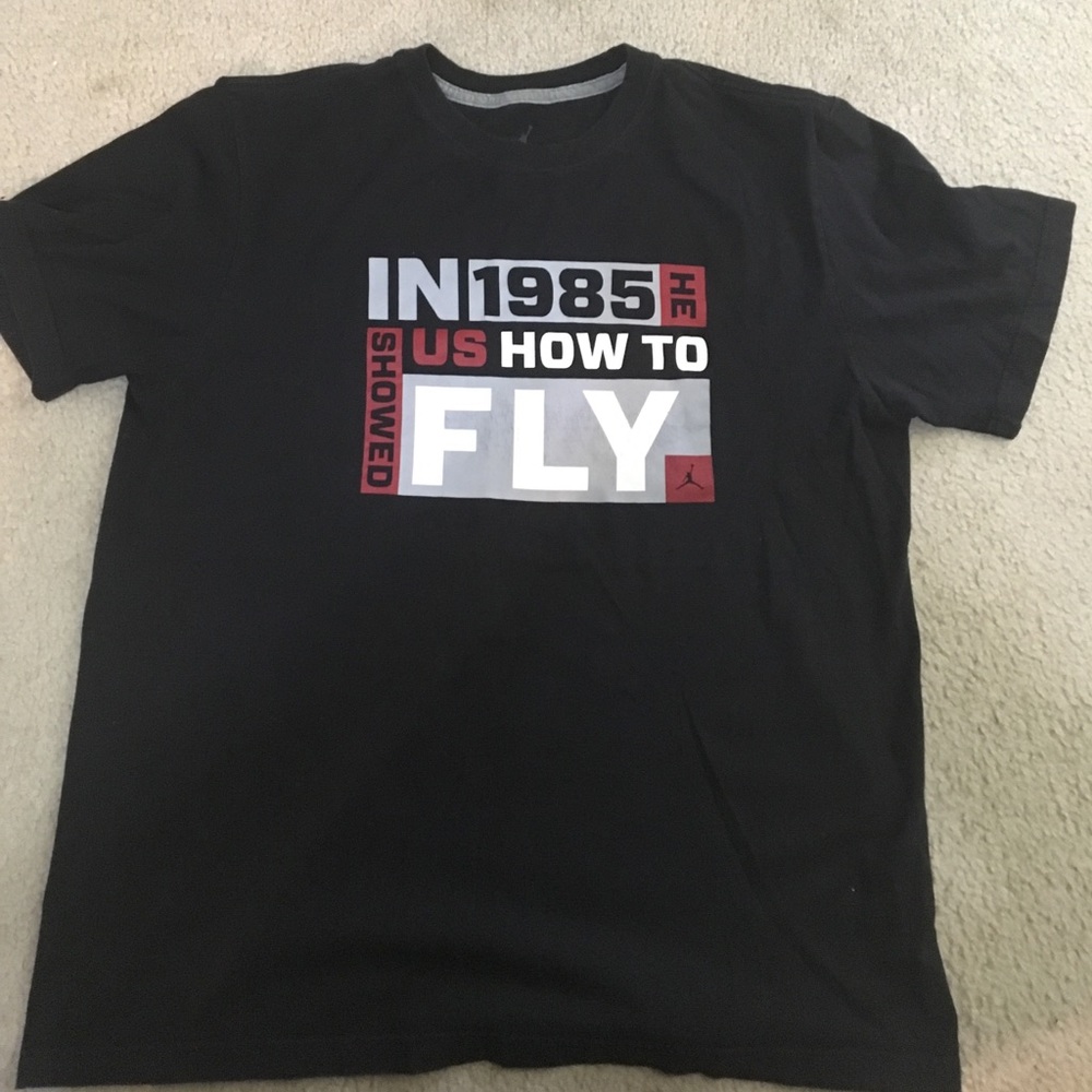 Jorden men's size Large.