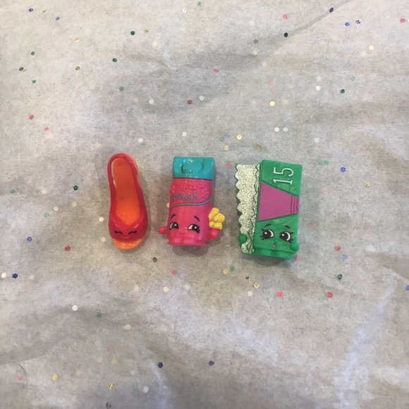3 shopkins - Picture 2 of 4