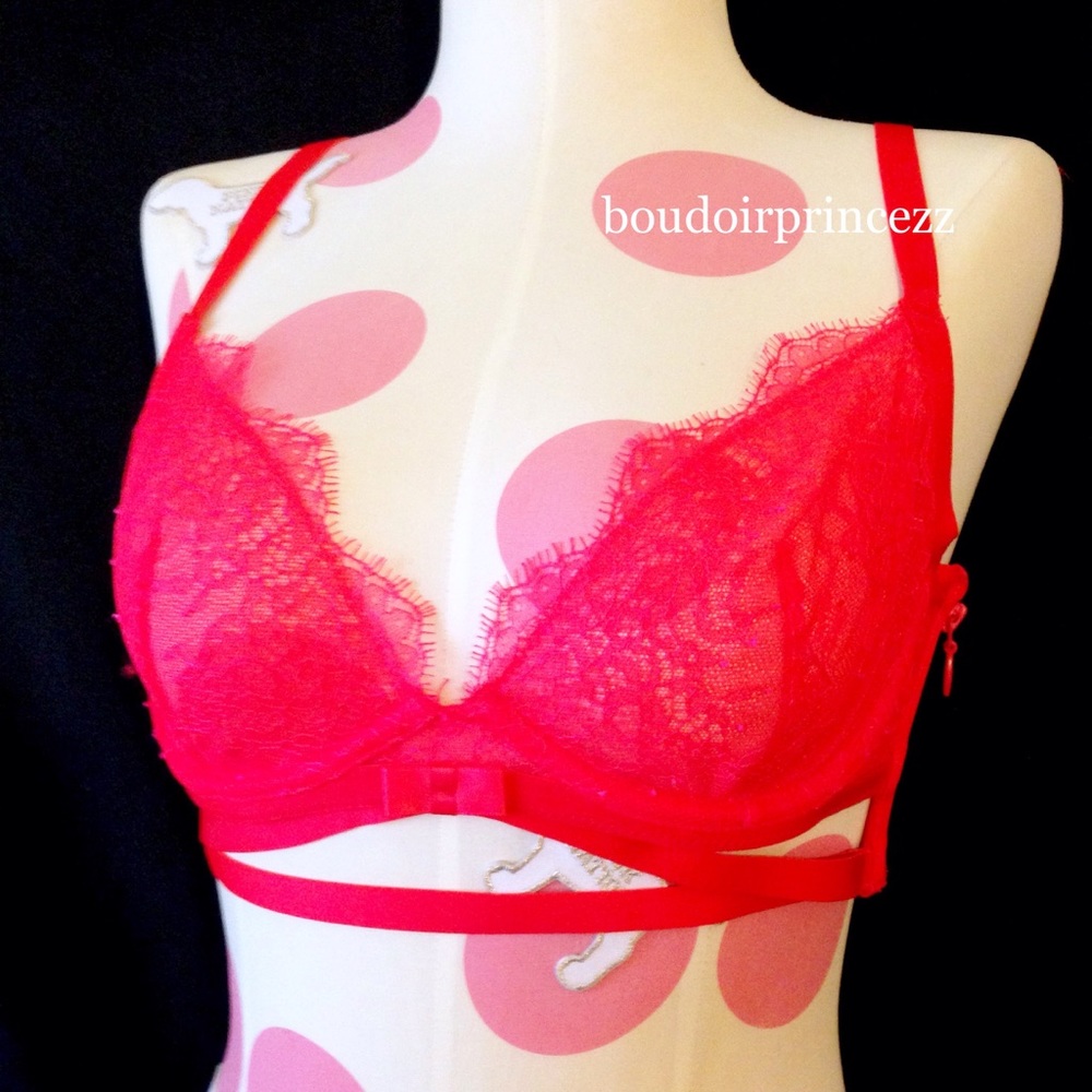🌹NEW Victoria's Secret sexy lace bra