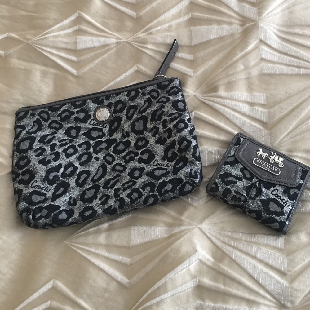 SET: Coach Clutch with matching small wallet