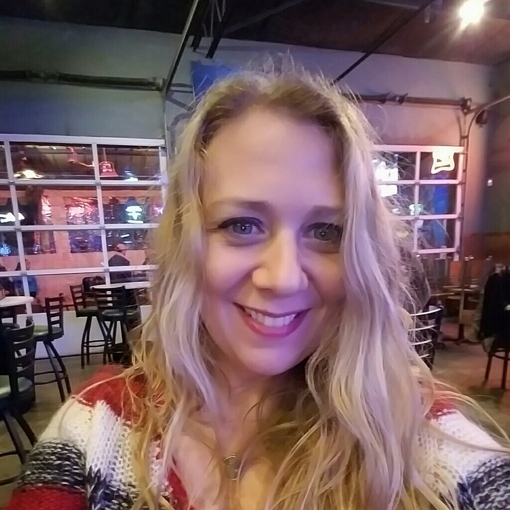 Meet your Posher, Kristen