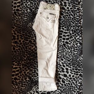 White Miss Me Jeans Capri