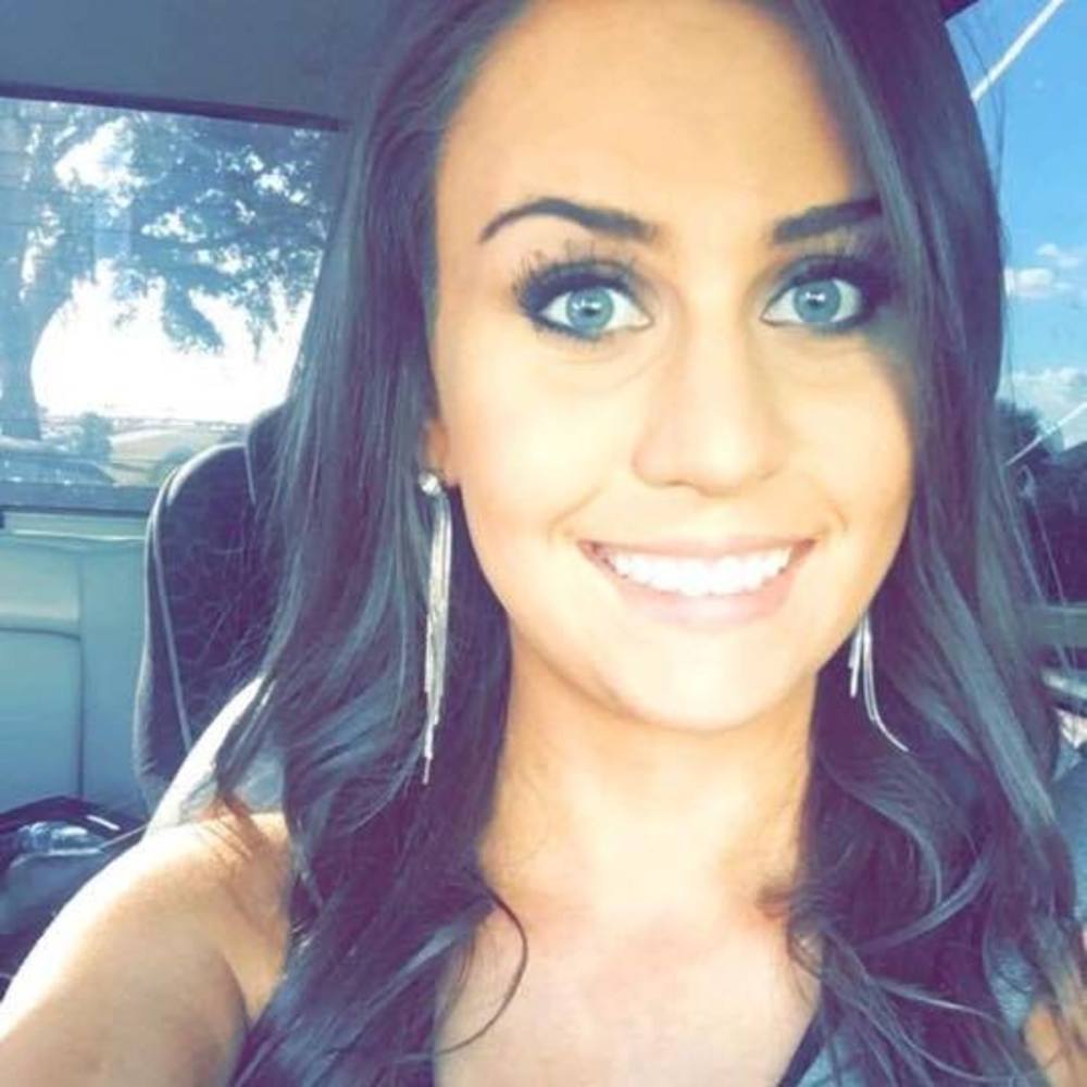 Meet your Posher, Stephanie