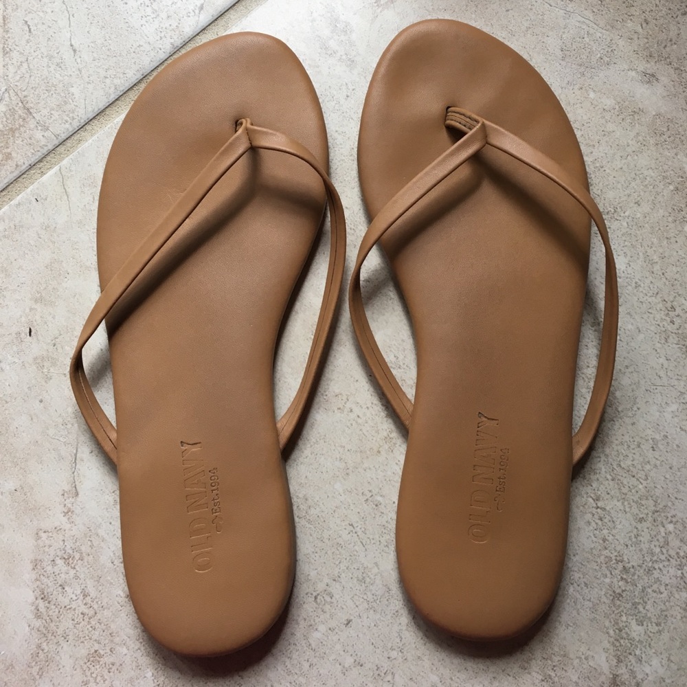 Tan Old Navy Flip Flops