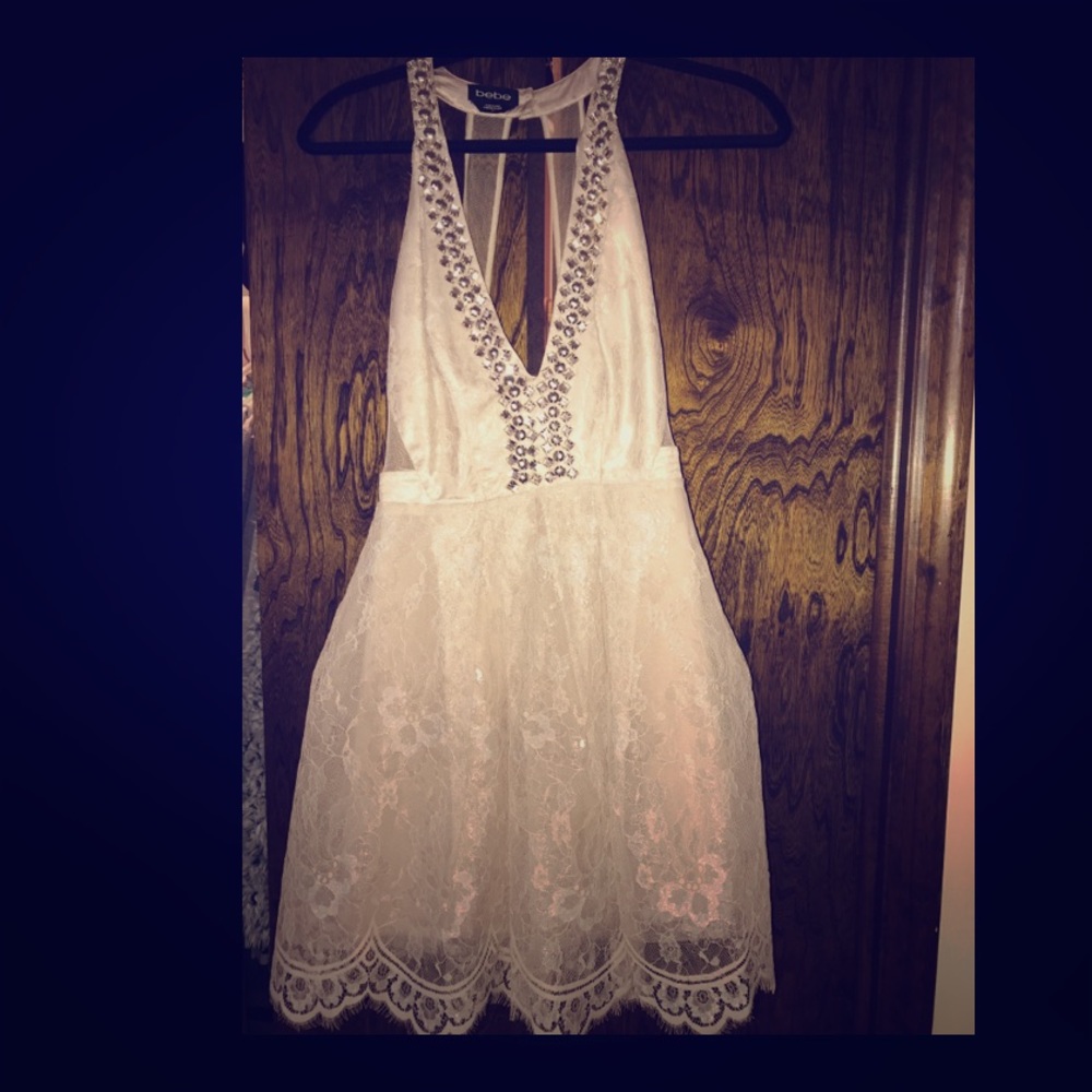 Bebe Nude Lace Low V Mini Cocktail dress