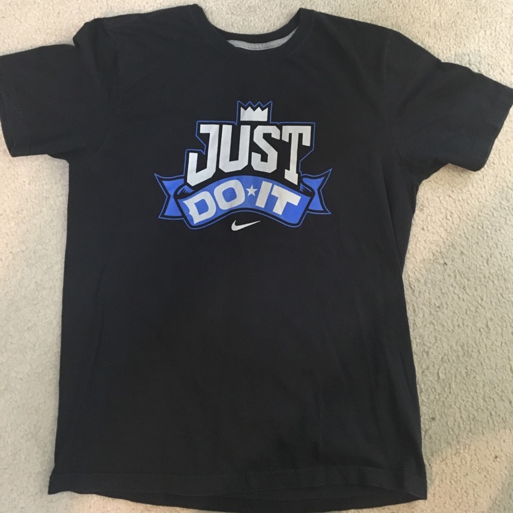 Size Large men's Nike