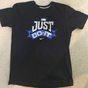 Size Large men's Nike