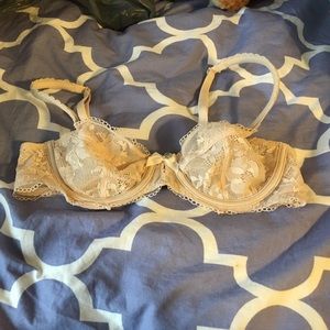 Victoria Secret Nude Lace Bra