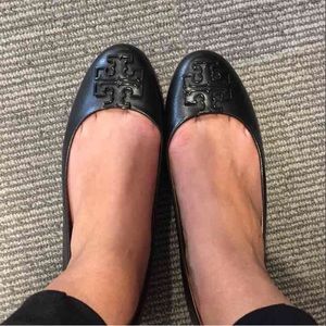 tory burch melinda flat