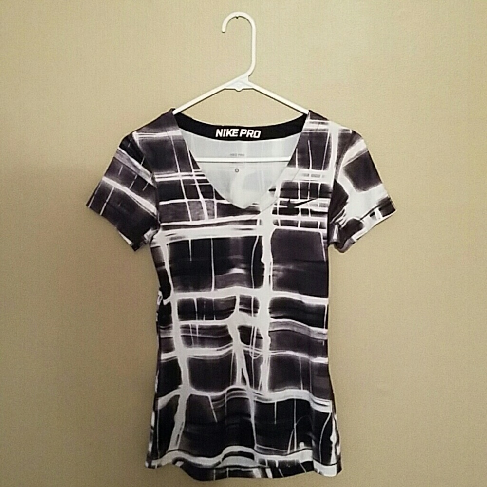 Nike Pro Womens Top Size small