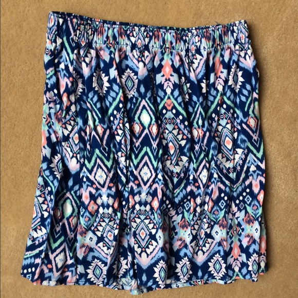 Dresses & Skirts - H&M Skirt