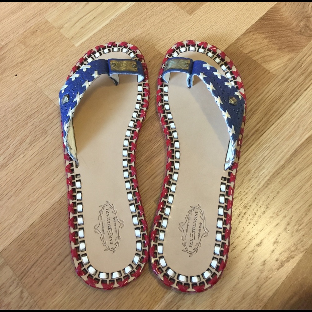 Pan Tulipani sandals size 8.5