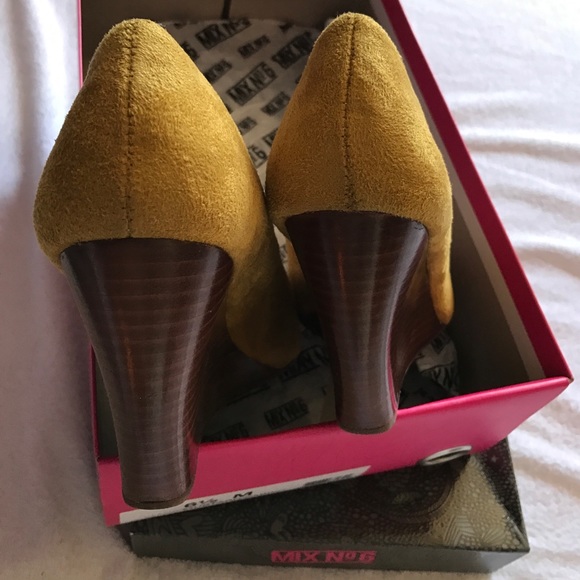 Shoes - Mix No6 faux suede wedges. Shoes - Mix No6 faux suede wedges.