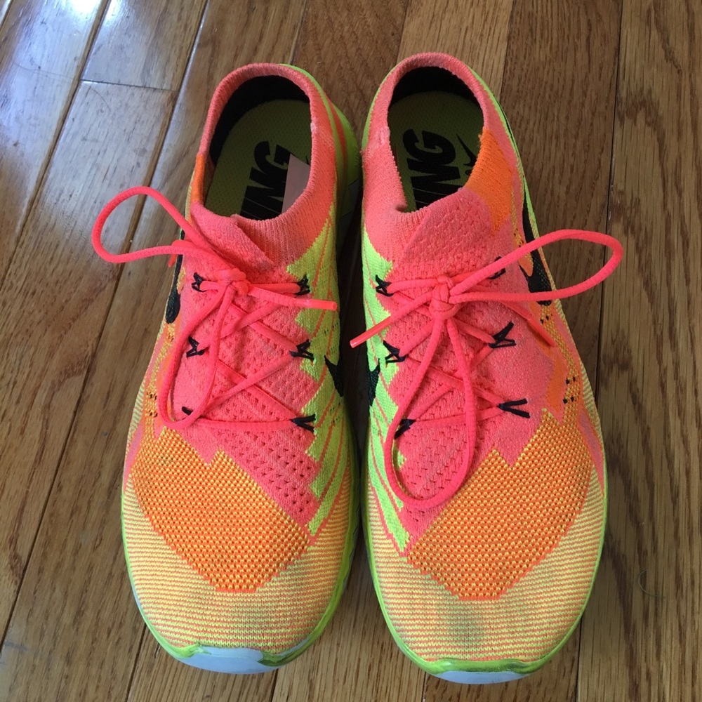 Nike Flyknit Free Run 3.0