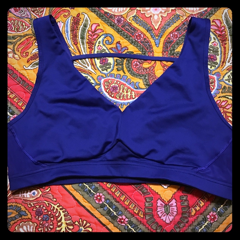 Victoria's Secret sports bra!