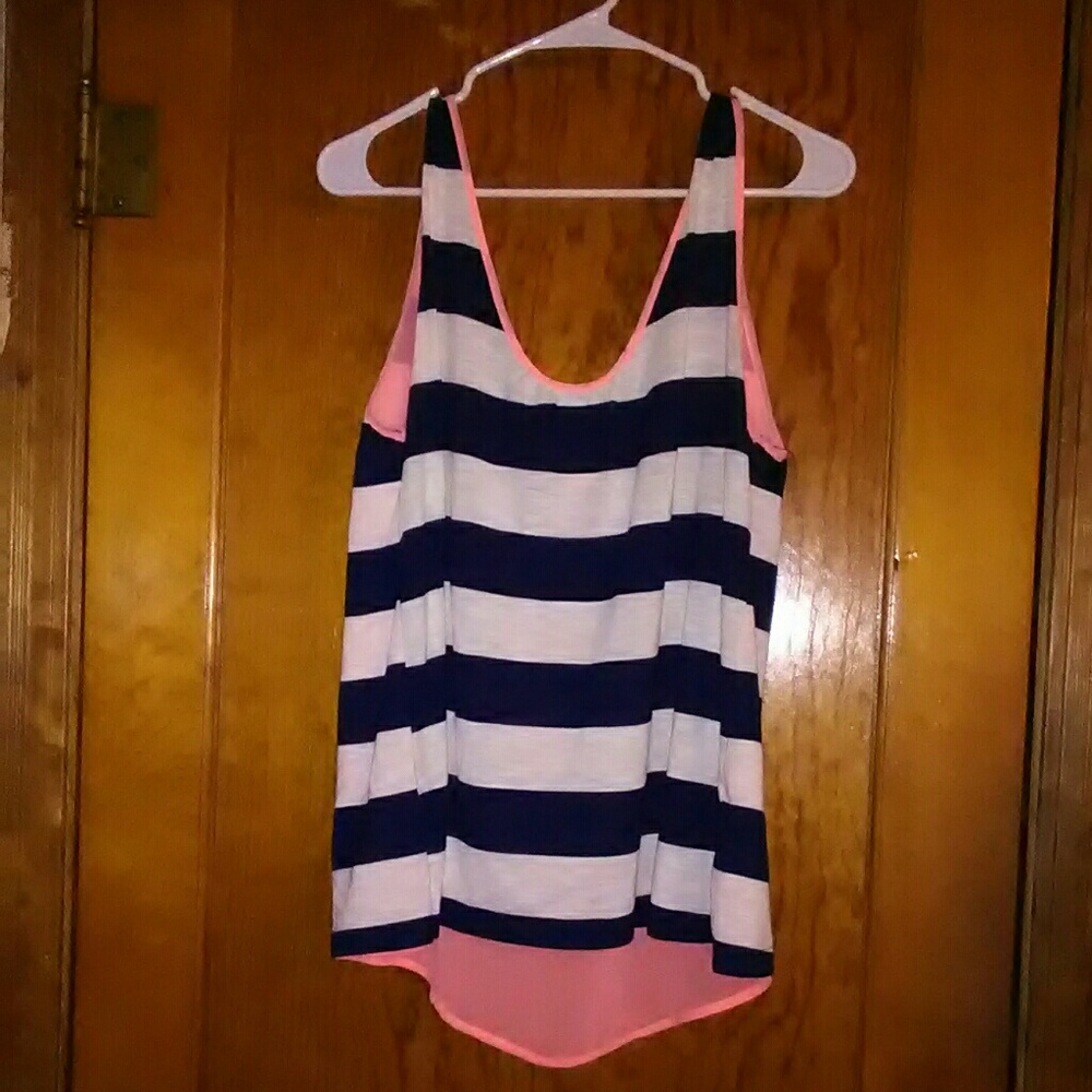 Very cute tank