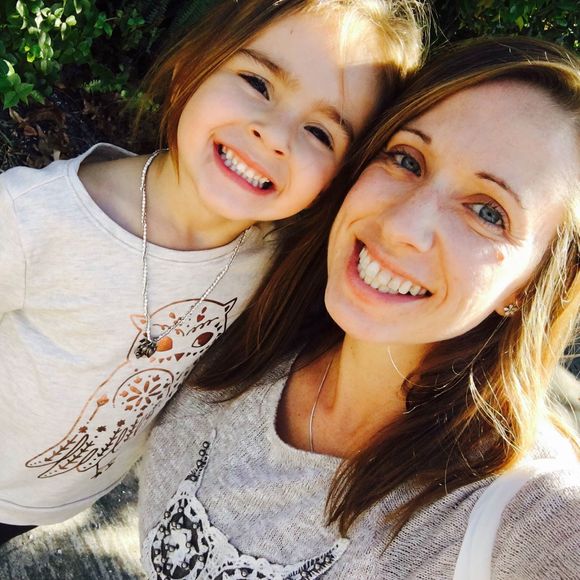 Meet your Posher, Laura - Picture 1 of 1