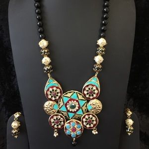 Necklace set!