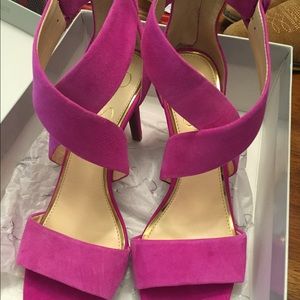 Jessica Simpson heels