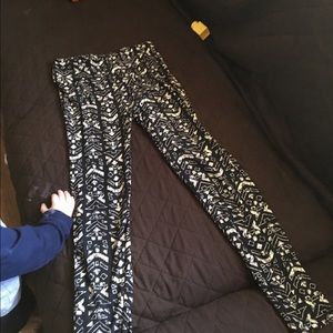LulaRoe OS leggings