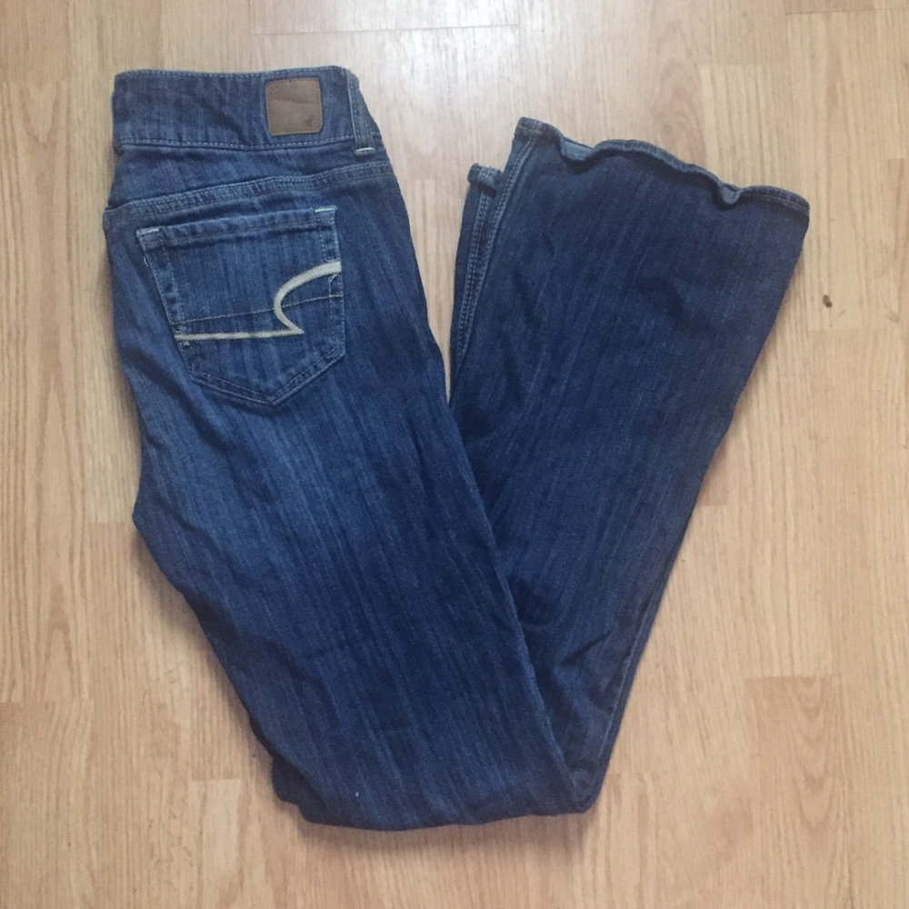 8 American Eagle Artist Jeans