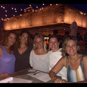 Meet your Posher, Caroline