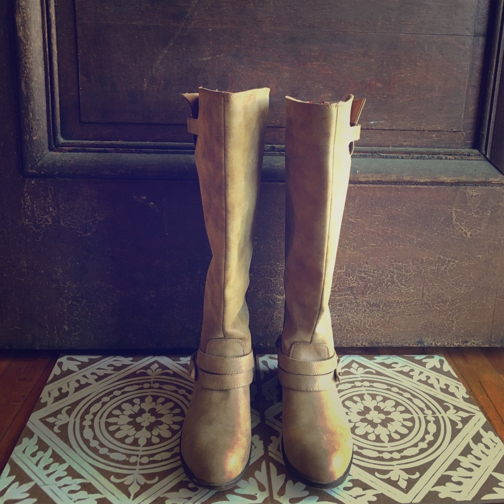 Madden Girl Brown Faux Leather Boots