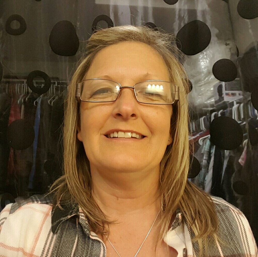 Meet your Posher, Lisa