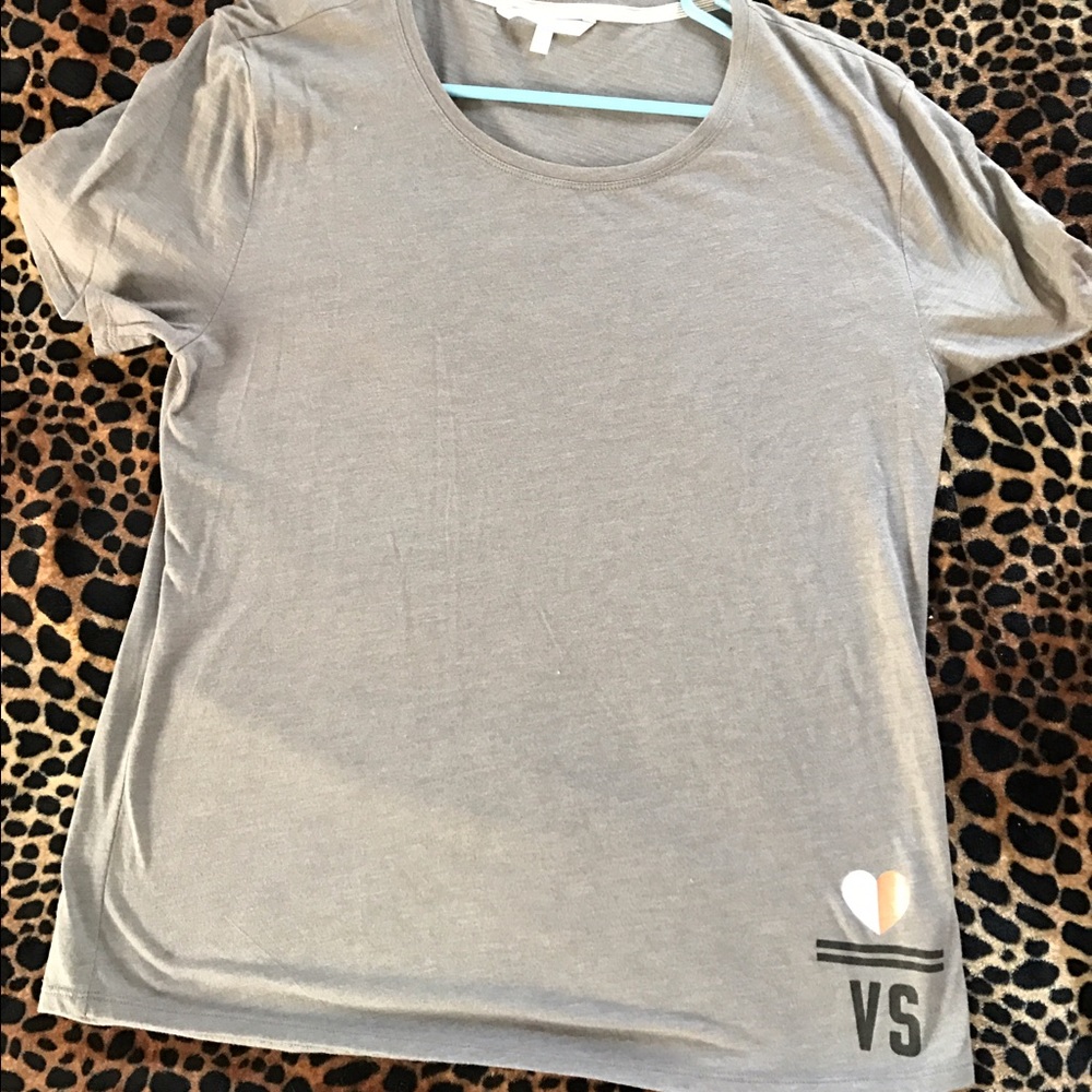 Vs tee