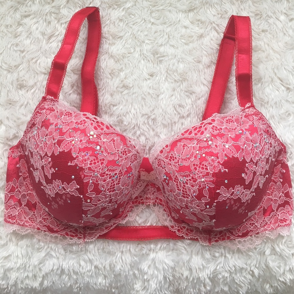 NWOT VS Dream Angels Lined Demi