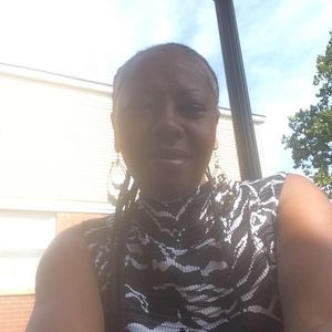 Meet your Posher, Ellen