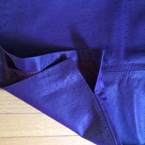 💜 Neto Ostrich Leather Skirt - Picture 5 of 6