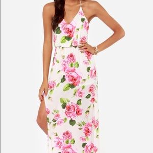 Lush floral print maxi dress <<backless>>