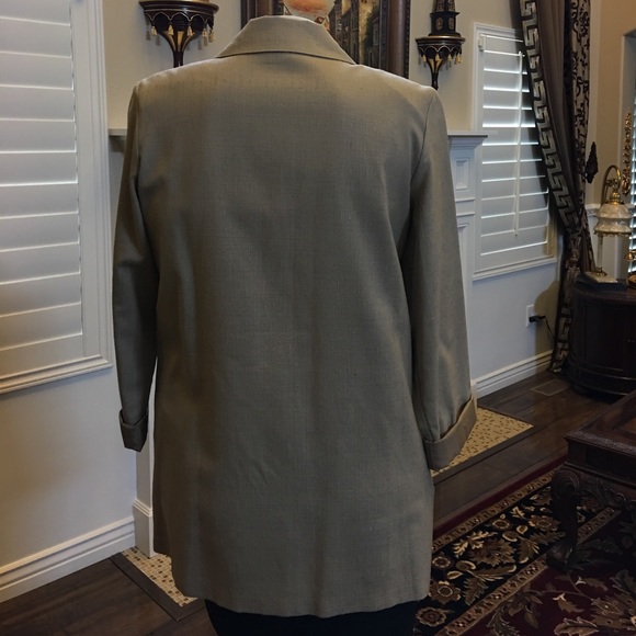 Light jacket - Picture 3 of 4