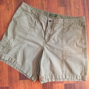 Eddie Bauer Bermuda shorts