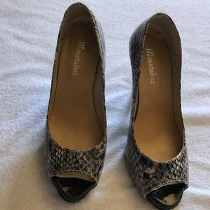 Moustakas Shoes - Snake print heels. Moustakas Shoes - Snake print heels.