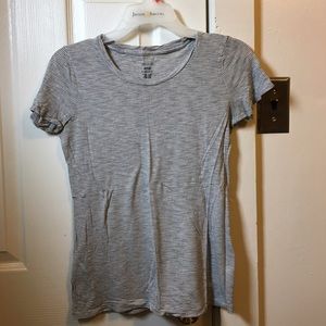 Short sleeved tee