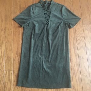 Forever 21 Green Velvet Dress