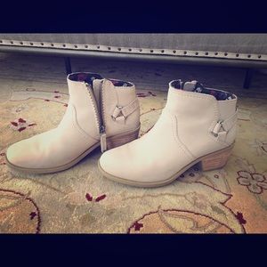 Teva Foxy Ankle Boots