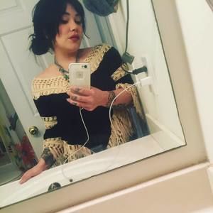 Meet your Posher, Laura